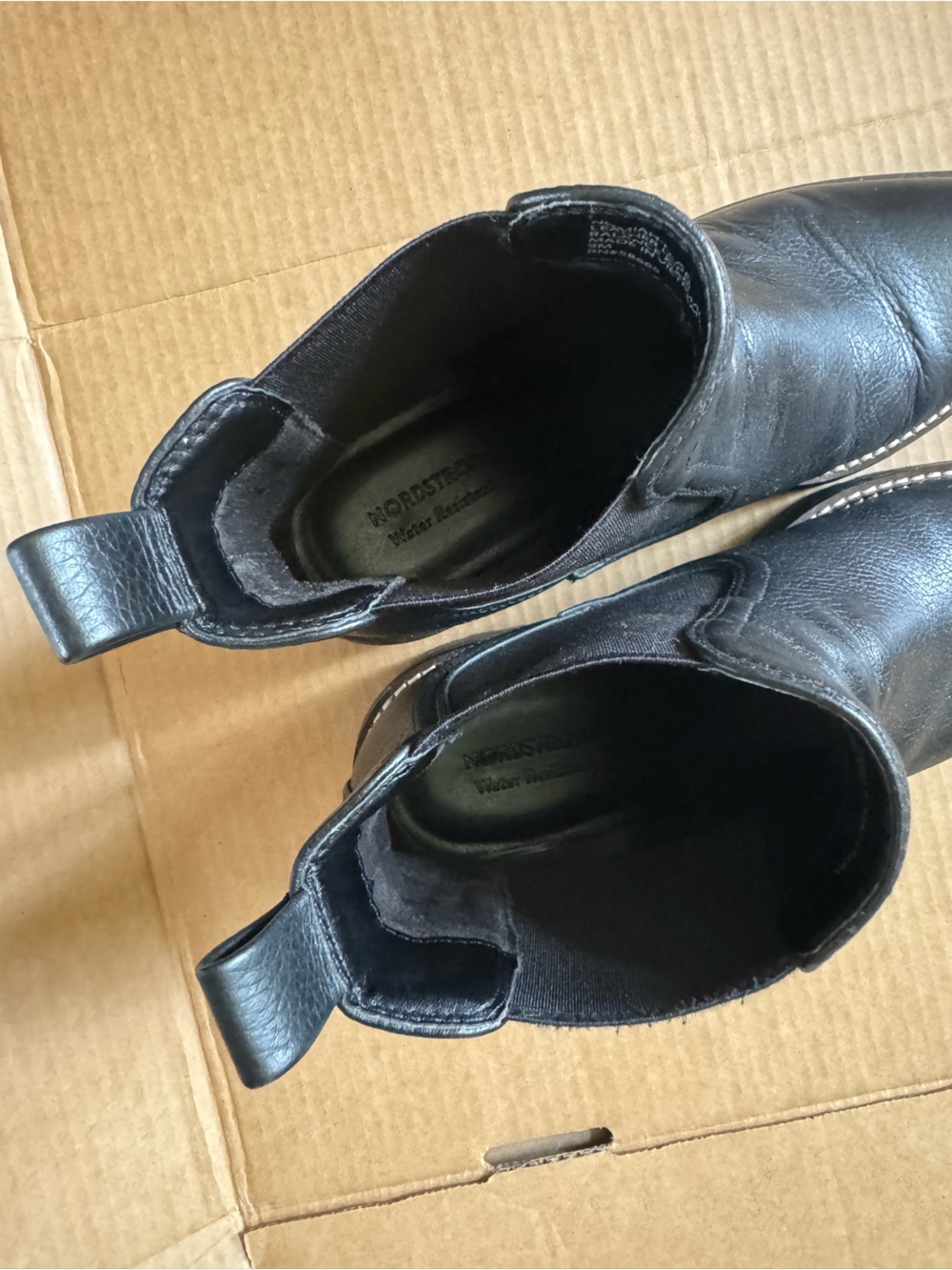 Nordstrom Black Leather Women's Chelsea Ankle Boots - Picture 7 of 9